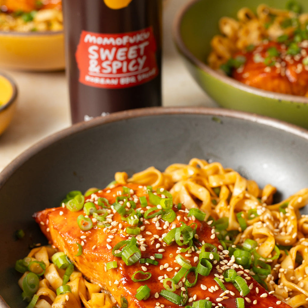 Sweet & Spicy Korean BBQ Sauce 6-Pack - Simple Use